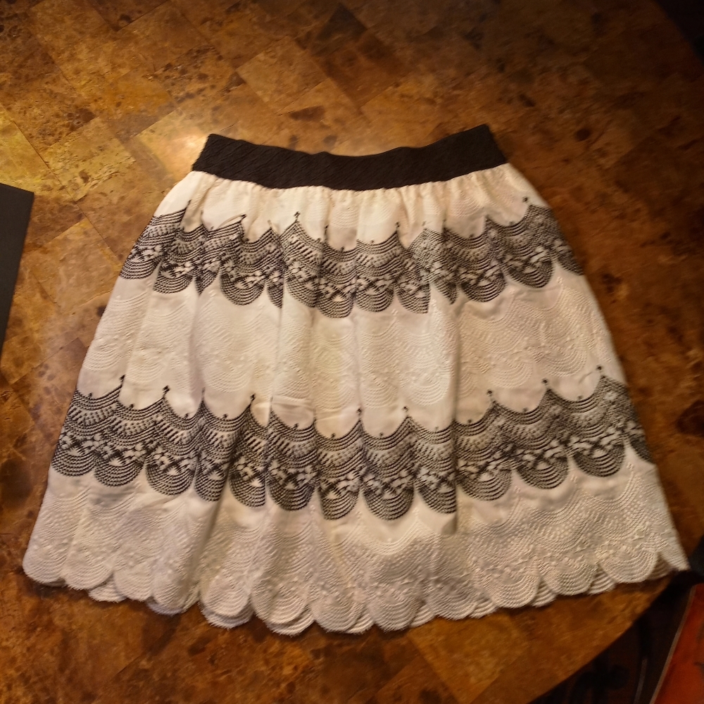 Anabella Skirt